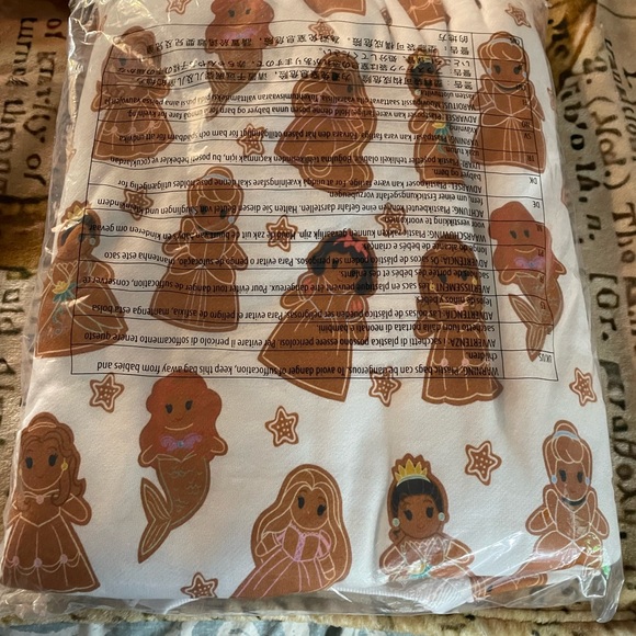 SOLD! NWT Cakeworthy XL Disney Princess Gingerbread Sweater Dress - Picture 7 of 8
